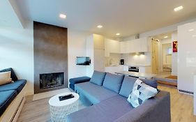 1Br + Sofabed | Whistler On The Lake | Lakefront | Serene Location | Wood Fireplace